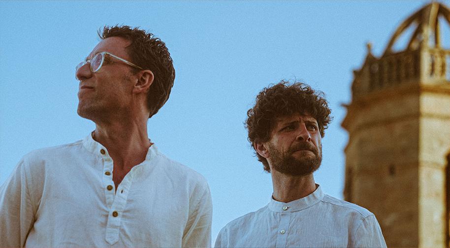 +1 Sunar: Pozitif Vibrations: Bill Laurance & Michael League