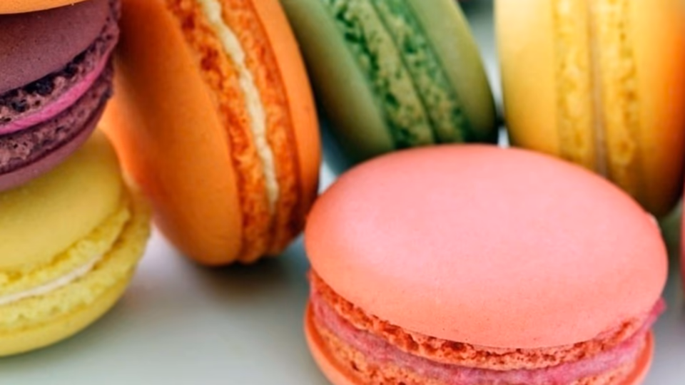 Renkli Macaronlar 
