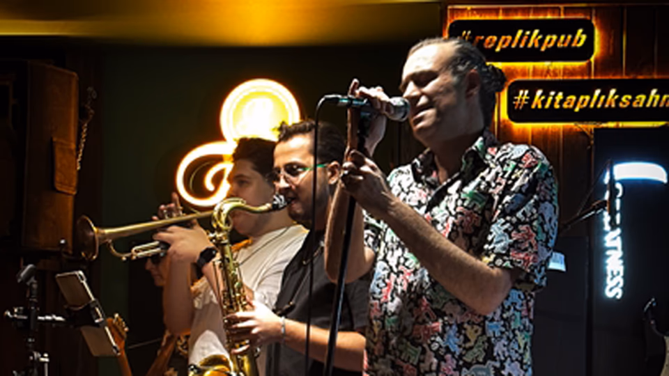 Soul Shaker and The Brass Brothers