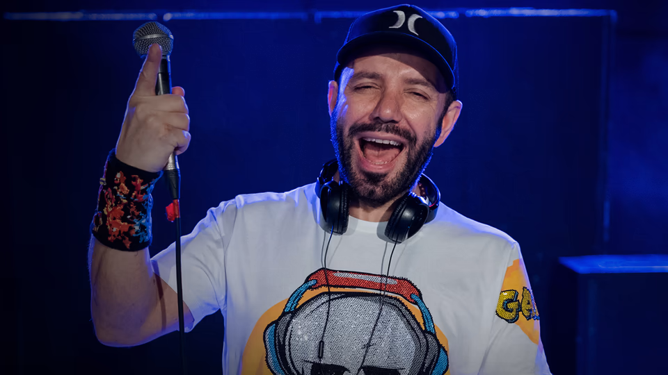 DJ Hakan Küfündür