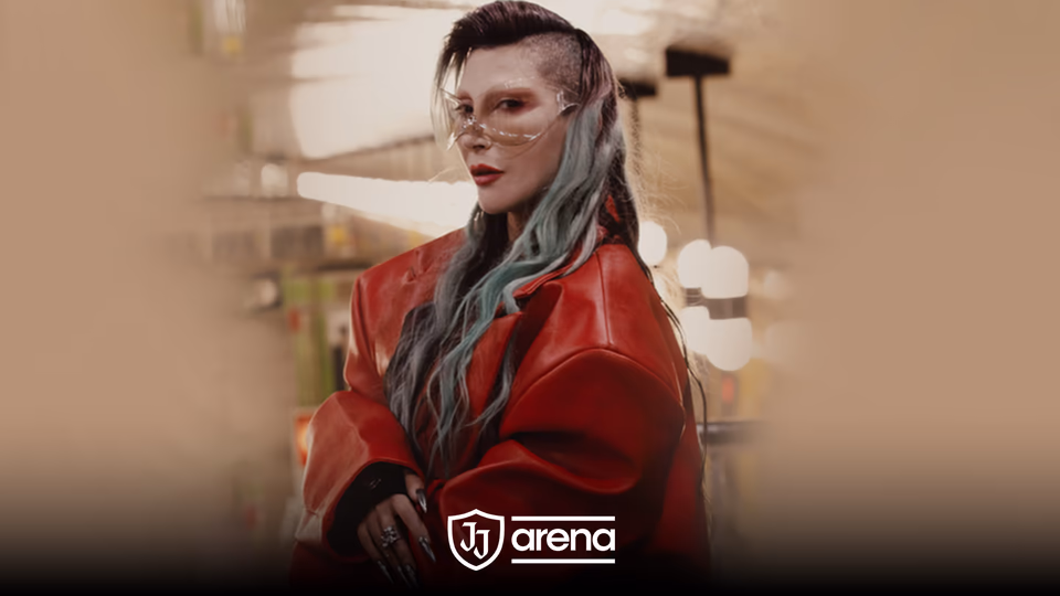 Hande Yener